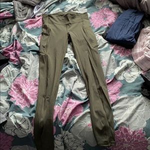 Lululemon tights